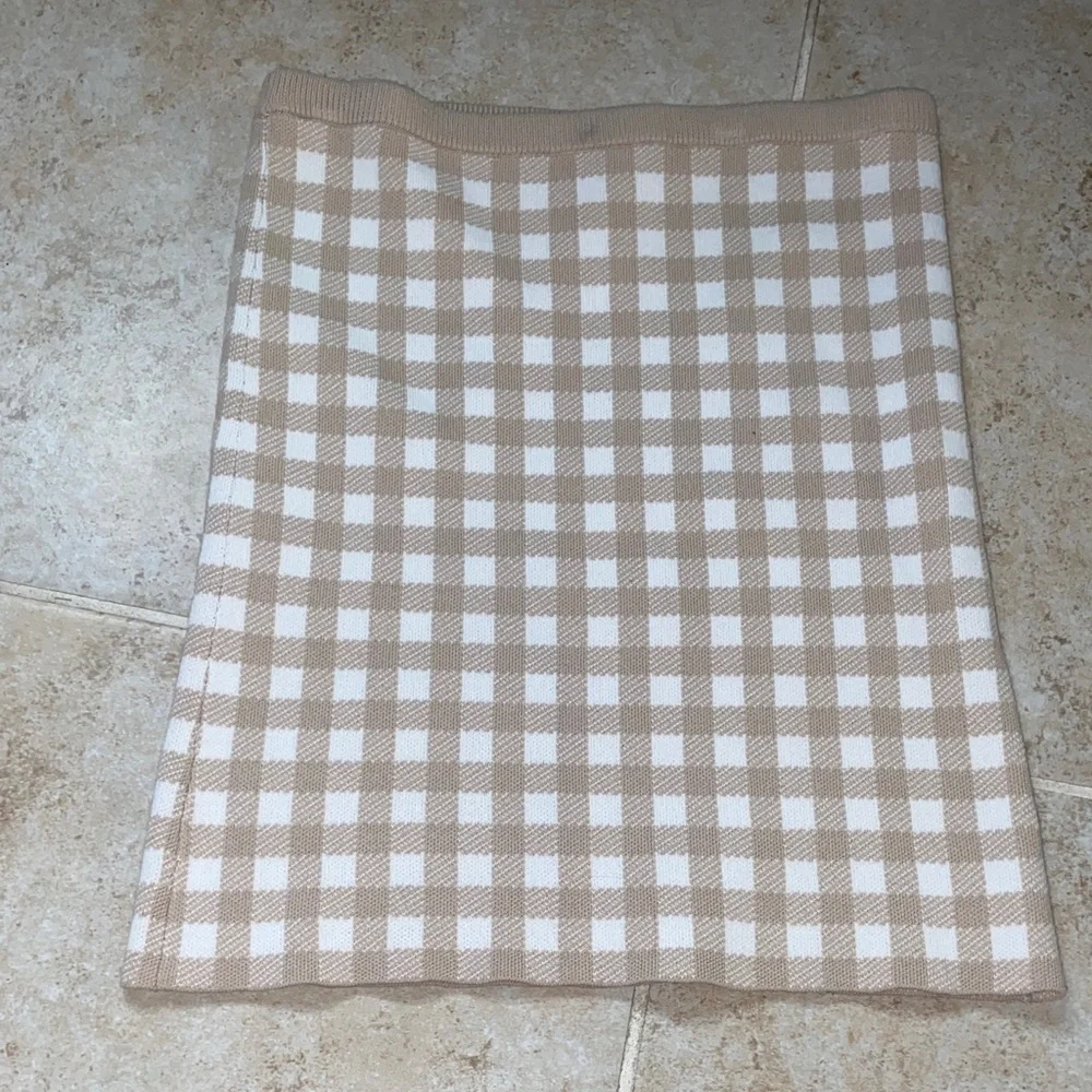 KULE The Costa Knit Skirt - Picture 4 of 6